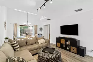 324 City View Dr, Fort Lauderdale, FL 33311 - Photo 7