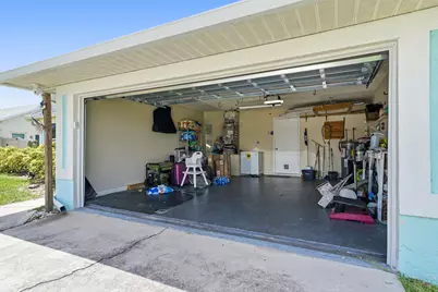 1074 SW Barbarosa Avenue SW, Port Saint Lucie, FL 34953 - Photo 37
