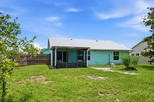 1074 SW Barbarosa Ave SW, Port Saint Lucie, FL 34953 - Photo 43
