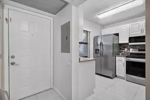 5540 Lakeside Dr, Margate, FL 33063 - Photo 3