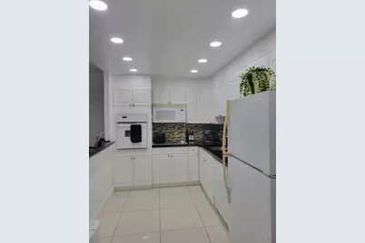 19370 Collins Avenue #623, Sunny Isles Beach, FL 33160 - Photo 1
