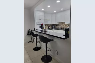 19370 Collins Avenue #623, Sunny Isles Beach, FL 33160 - Photo 5