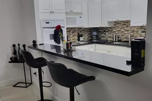 19370 Collins Ave, Sunny Isles Beach, FL 33160 - Photo 5