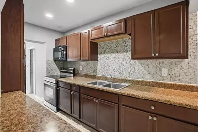 1751 Lauderdale Manor Drive, Fort Lauderdale, FL 33311 - Photo 5