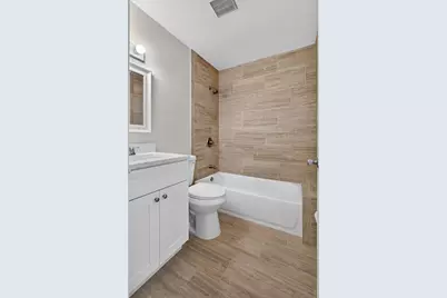 12395 Peconic Court, Wellington, FL 33414 - Photo 11