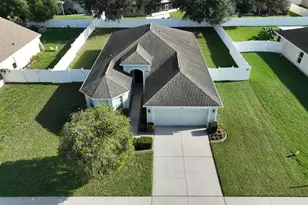 4693 Harts Brook Ln, Mulberry, FL 33860 - Photo 3