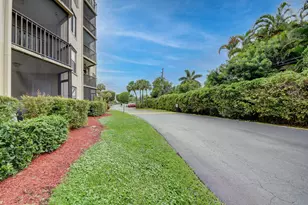 890 N Federal Hwy, Lantana, FL 33462 - Photo 39
