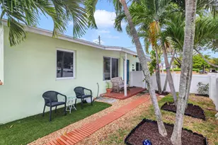 900 Sunset Rd, West Palm Beach, FL 33401 - Photo 1