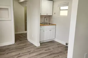 134 W 24th W, Riviera Beach, FL 33404 - Photo 3