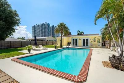 141 Date Palm Drive, Lake Park, FL 33403 - Photo 29