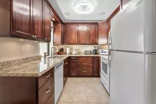 141 Date Palm Dr, Lake Park, FL 33403 - Photo 11