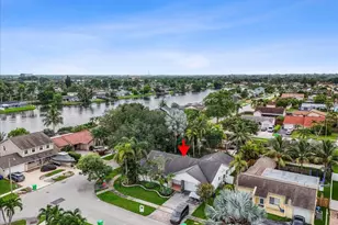 11650 NW 39th Pl, Sunrise, FL 33323 - Photo 3