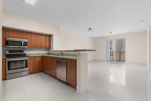 250 NE 3rd Ave, Delray Beach, FL 33444 - Photo 1