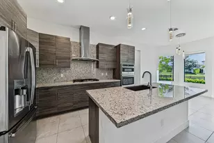 10890 Windward St, Parkland, FL 33076 - Photo 11
