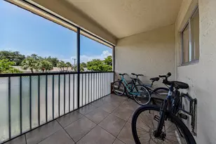 255 S Cypress Rd, Pompano Beach, FL 33060 - Photo 31