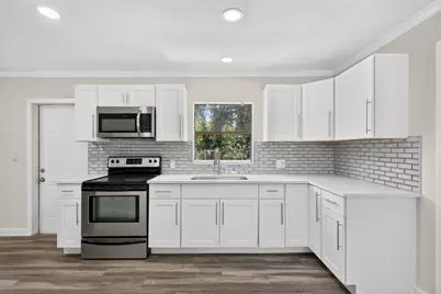 2205 N 44th Street, Fort Pierce, FL 34946 - Photo 9
