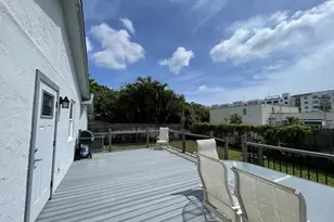 222 SE 3rd St, Boynton Beach, FL 33435 - Photo 17