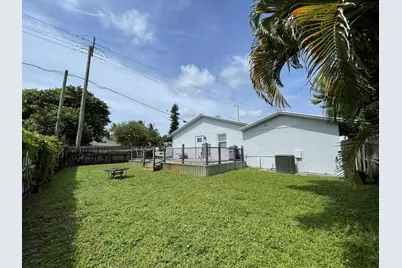 222 SE 3rd Street, Boynton Beach, FL 33435 - Photo 23