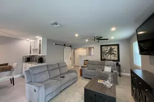 222 SE 3rd St, Boynton Beach, FL 33435 - Photo 13