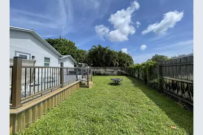 222 SE 3rd Street, Boynton Beach, FL 33435 - Photo 27