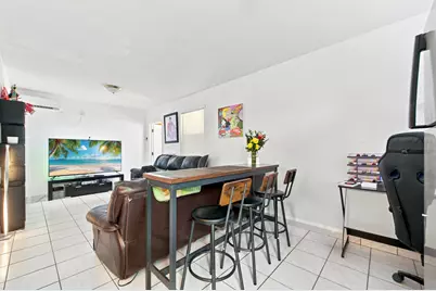 8800 NW 33 Avenue Road, Miami, FL 33147 - Photo 13