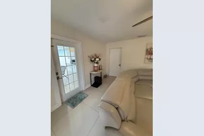 3139 Egremont Drive, West Palm Beach, FL 33406 - Photo 11