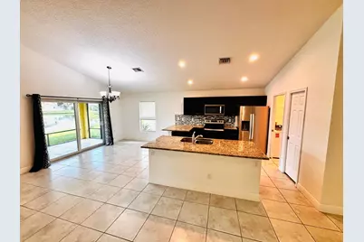 9558 Sea Spray Drive, Fort Pierce, FL 34945 - Photo 5