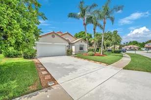 8576 Windy Cir, Boynton Beach, FL 33472 - Photo 1