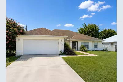 2017 SE Dranson Circle, Port Saint Lucie, FL 34952 - Photo 1
