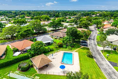 1752 Riverwood Lane, Coral Springs, FL 33071 - Photo 25