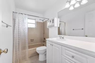 1752 Riverwood Lane, Coral Springs, FL 33071 - Photo 19