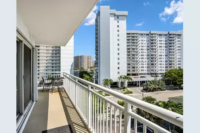 126 Golden Isles Drive #52A, Hallandale Beach, FL 33009 - Photo 11
