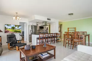 126 Golden Isles Dr, Hallandale Beach, FL 33009 - Photo 21