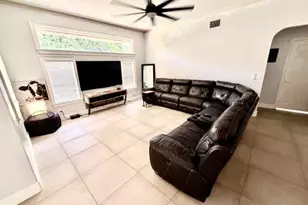 12377 77th Pl N, The Acreage, FL 33412 - Photo 9