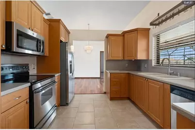 329 SE Oakridge Drive, Port Saint Lucie, FL 34984 - Photo 5