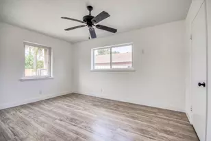 950 W 36th St, Riviera Beach, FL 33404 - Photo 15