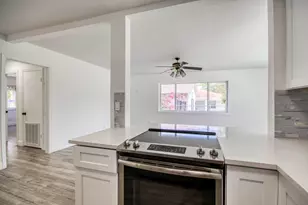 950 W 36th St, Riviera Beach, FL 33404 - Photo 5