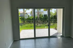 16340 Oakview Dr, The Acreage, FL 33470 - Photo 5