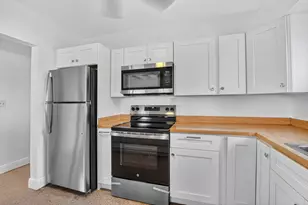 910 SE 3rd St, Boynton Beach, FL 33435 - Photo 11