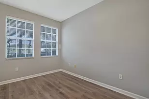 2425 San Pietro Cir, Palm Beach Gardens, FL 33410 - Photo 23
