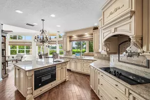 221 Thornton Dr, Palm Beach Gardens, FL 33418 - Photo 13