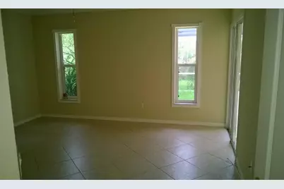 238 SW Chandler Terrace, Port Saint Lucie, FL 34984 - Photo 3