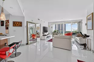 19400 Turnberry Way, Aventura, FL 33180 - Photo 7