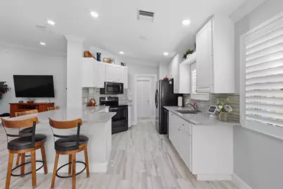 8450 Saint Johns Court, Wellington, FL 33414 - Photo 19