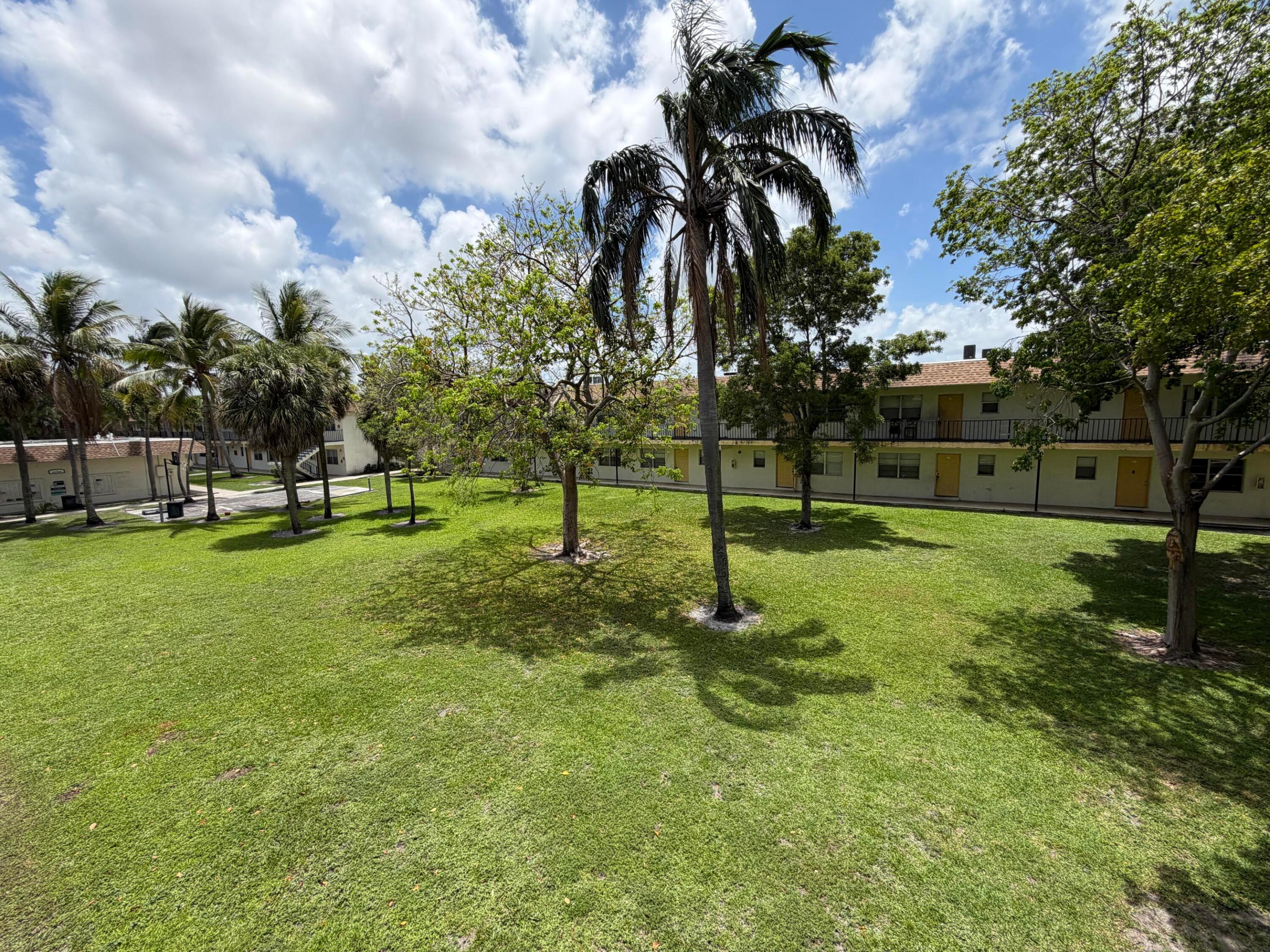 4160 NW 21st St #220-E - 4160 NW 21st St #220-E, Lauderhill, FL 33313 Luxury Property | Jose Angel Pina