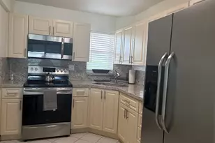 8900 Washington Blvd, Pembroke Pines, FL 33025 - Photo 5