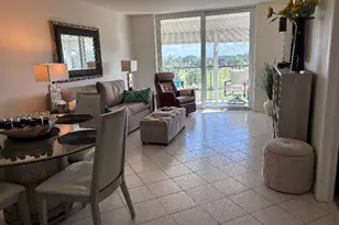 8900 Washington Blvd, Pembroke Pines, FL 33025 - Photo 11