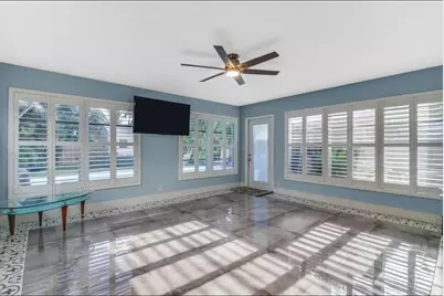 1435 NE 39th Street, Oakland Park, FL 33334 - Photo 9
