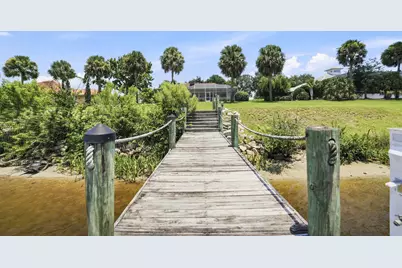 2624 SW River Shore Drive, Port Saint Lucie, FL 34984 - Photo 9