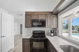 2624 SW River Shore Dr, Port Saint Lucie, FL 34984 - Photo 39